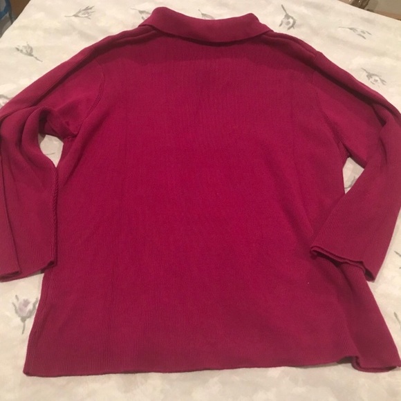 Worthington Essentials women’s magenta sweater. Size M. - Picture 2 of 3